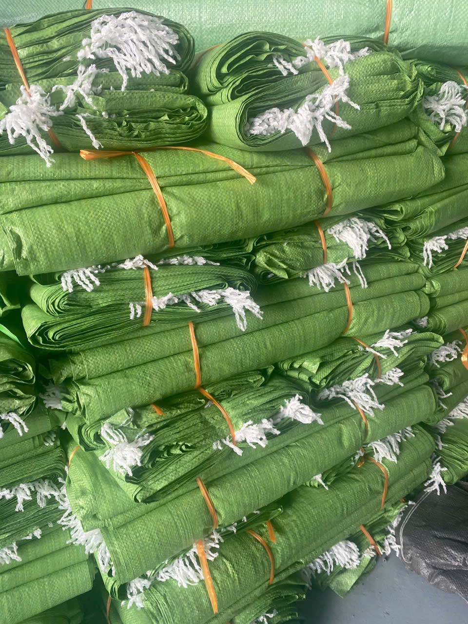 Bao tải xanh cốm